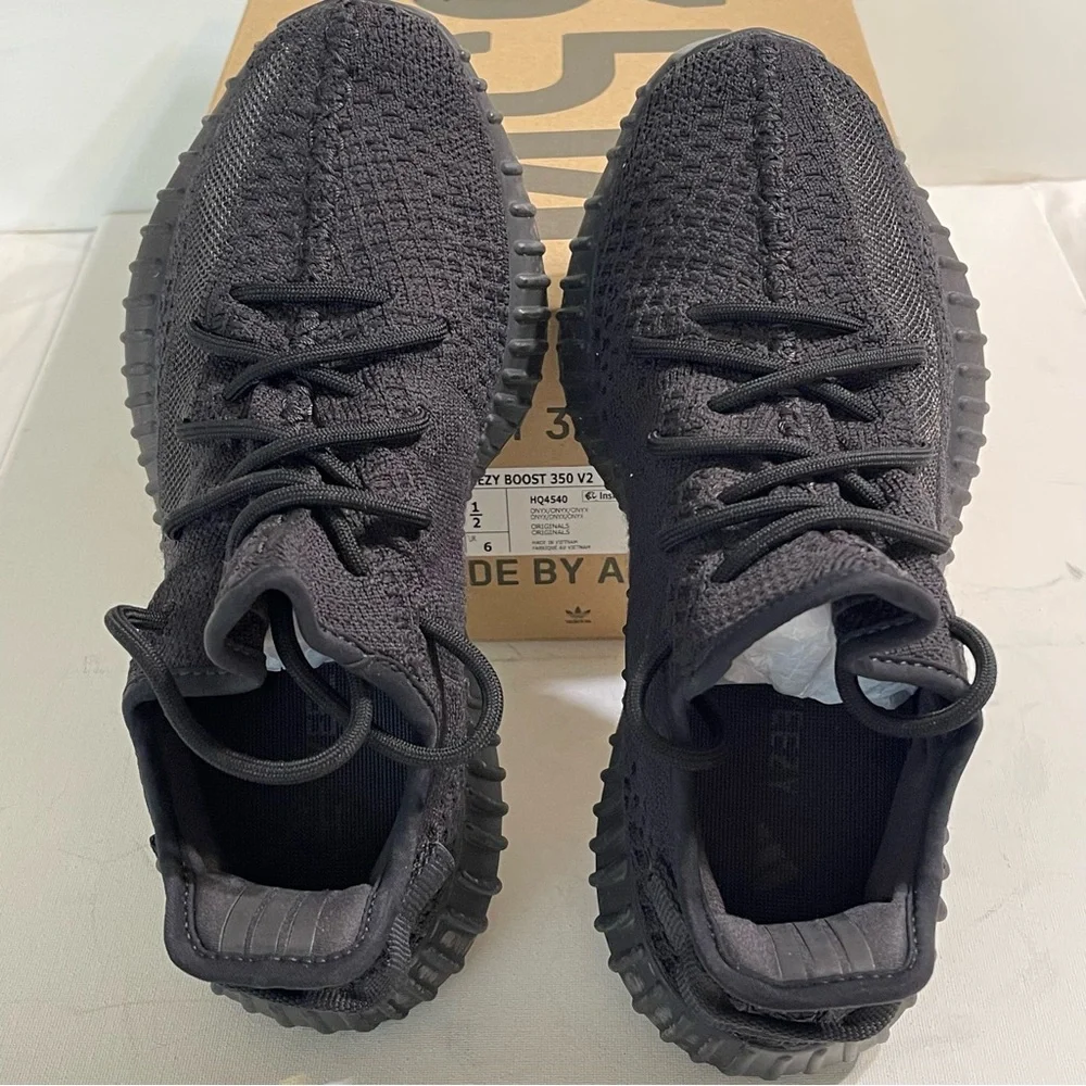 adidas Yeezy Boost 350 V2‎ 'Onyx' HQ4540 Men US 6.5 Sneakers
